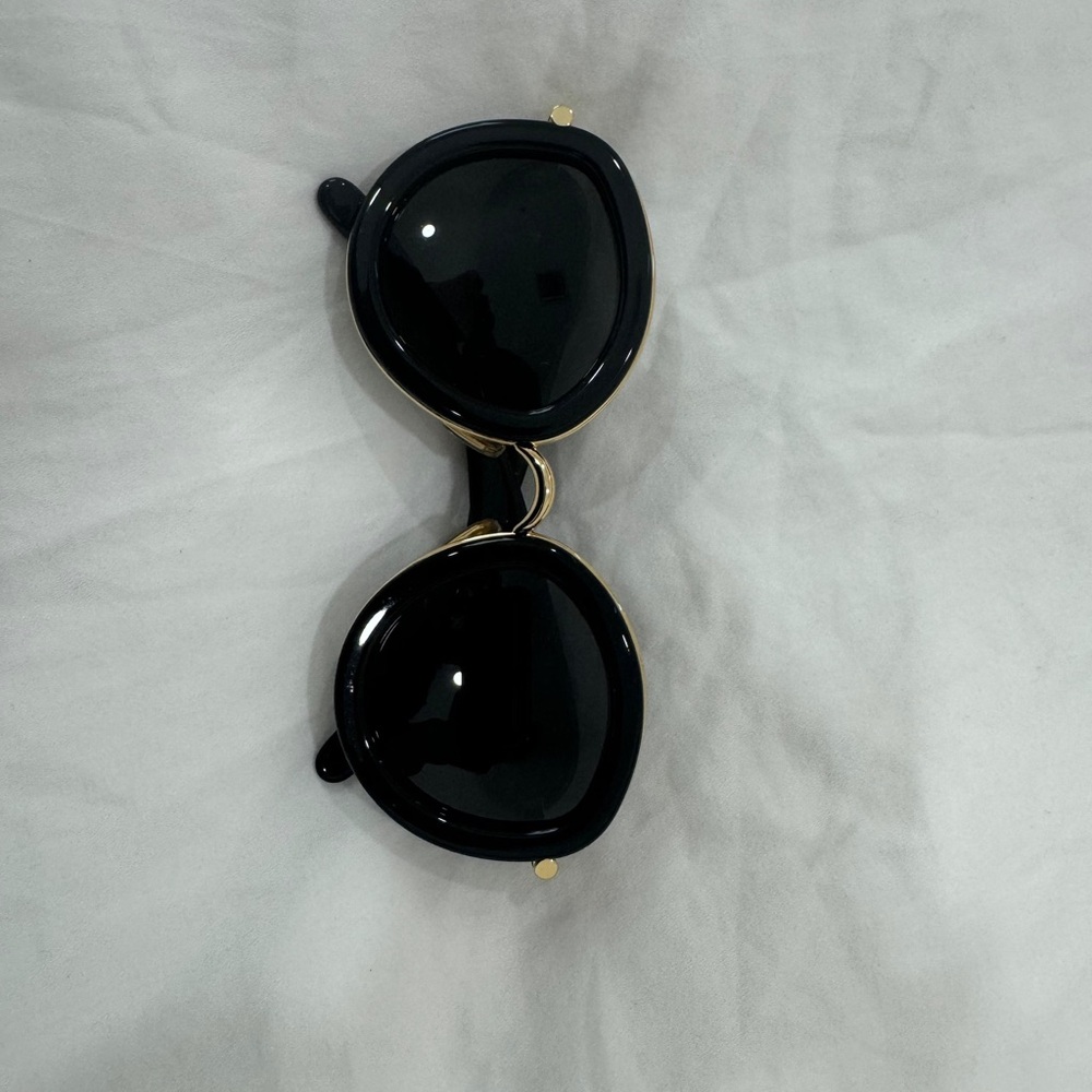NWOT Loewe Black and Gold Round Sunglasses - Picture 5 of 5